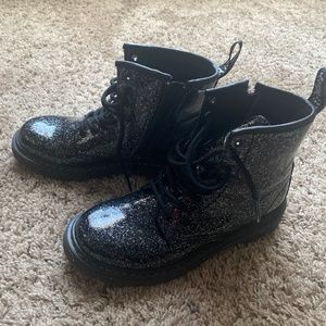 Girls Dr Martens